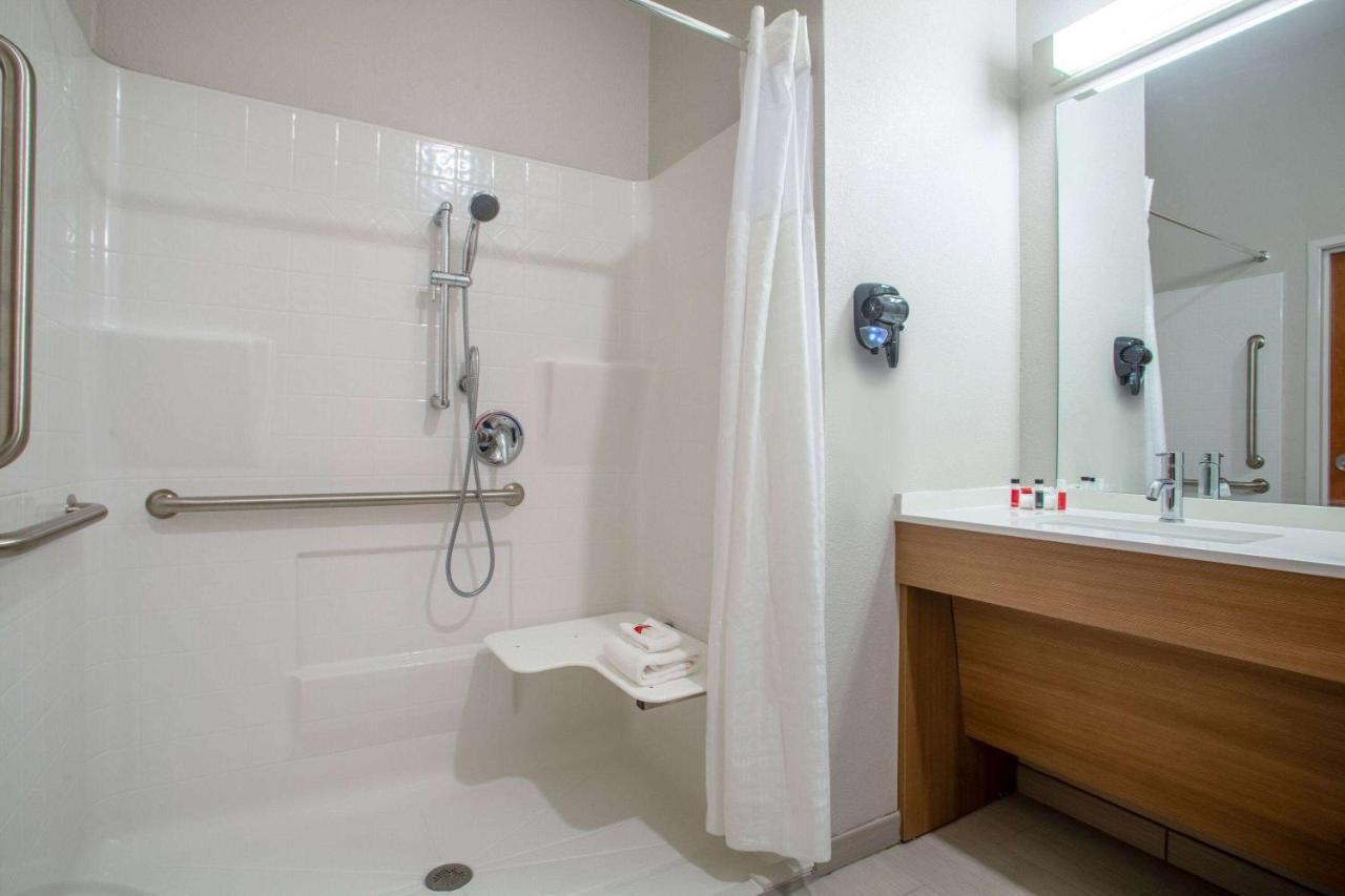 Microtel Inn & Suites By Wyndham Liberty Ne Kansas City Area מראה חיצוני תמונה