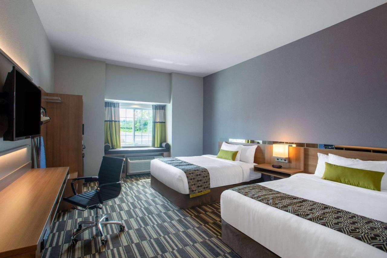 Microtel Inn & Suites By Wyndham Liberty Ne Kansas City Area מראה חיצוני תמונה