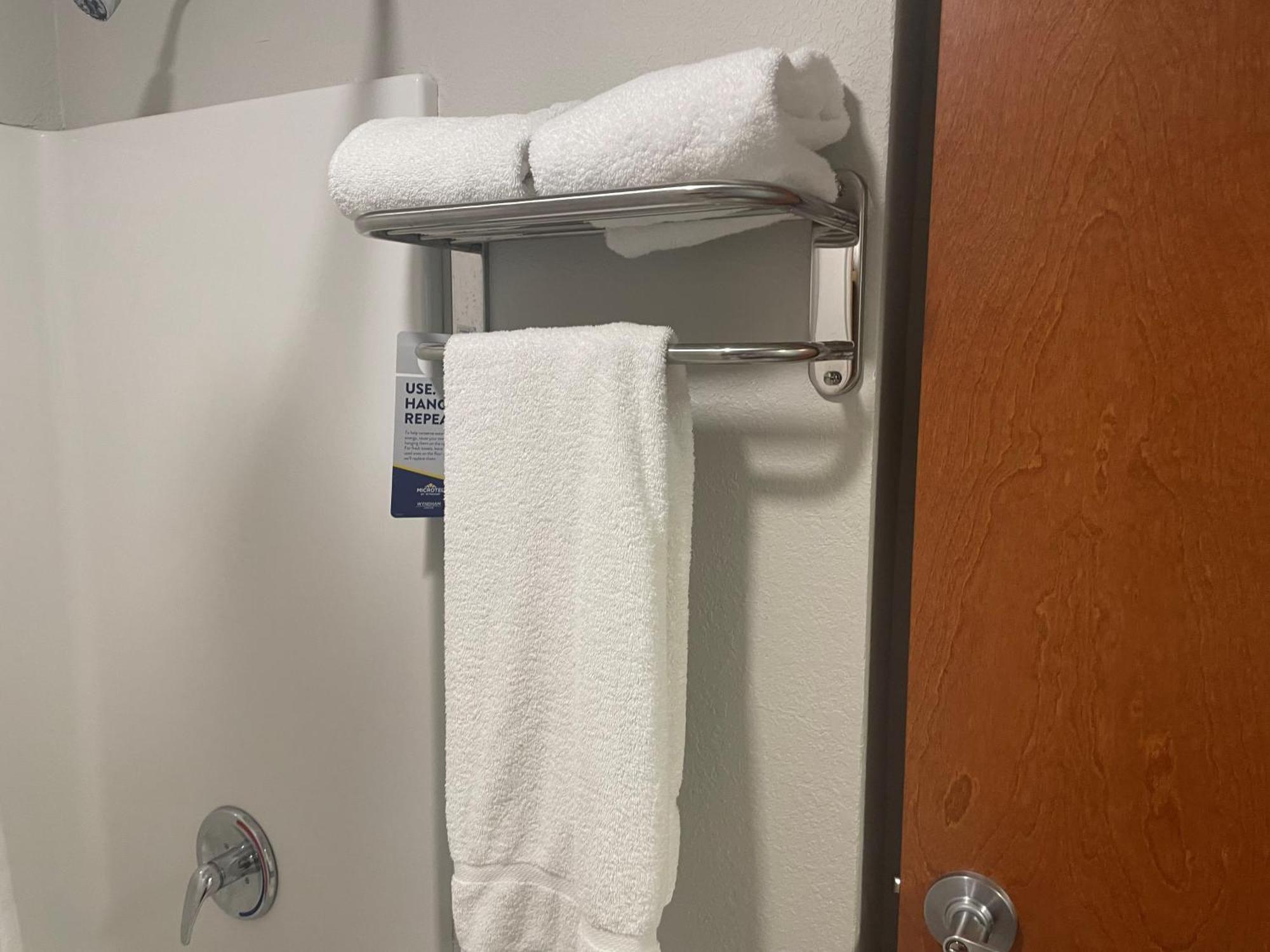 Microtel Inn & Suites By Wyndham Liberty Ne Kansas City Area מראה חיצוני תמונה